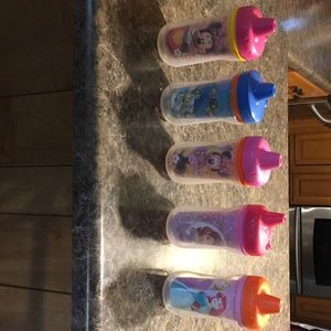 5 Disney sippy cups.